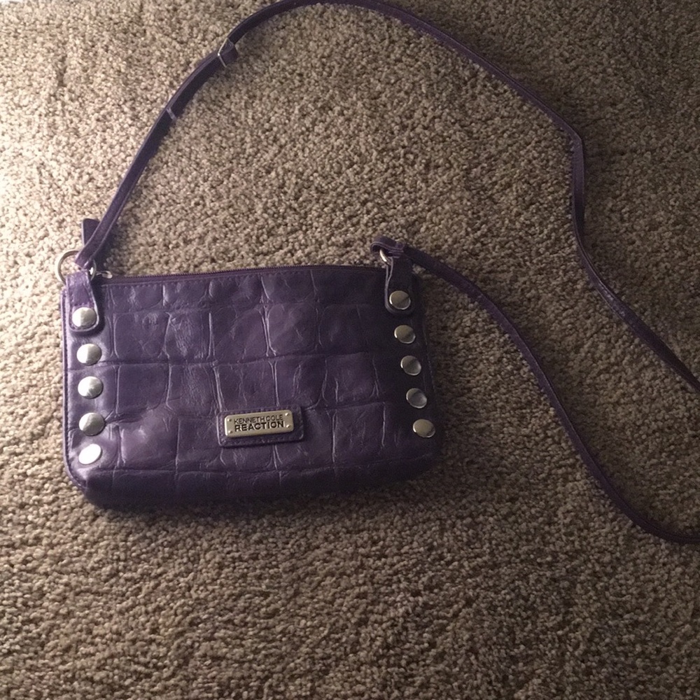 Kenneth Cole Cross body